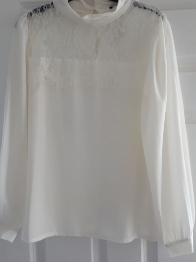 Top by Boohoo
