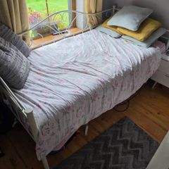 Day bed