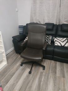 Computer chair