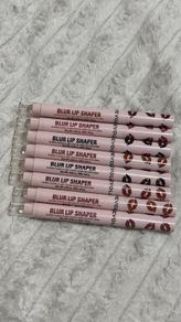 Makeup revolution blur lip 3euro each Or 20e for all
