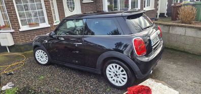 2015Mini  Cooper1.5Manual150k Km.