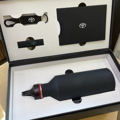 Toyota Accessory Set