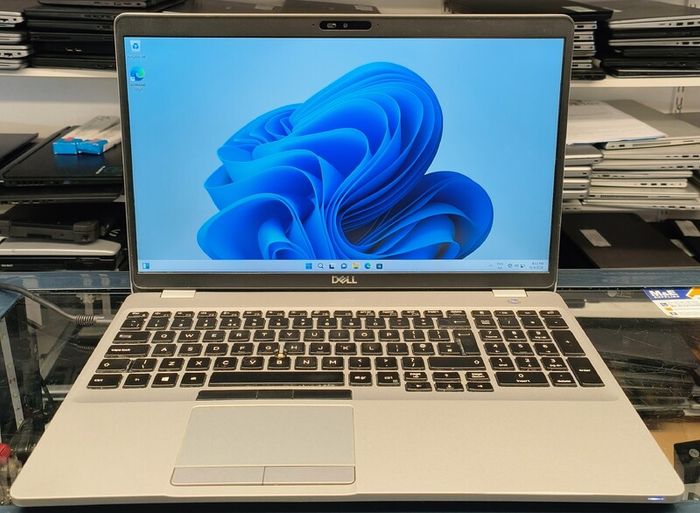Dell Precision 3550 15.6" i7-10610U (10th Gen), 8GB RAM, 500 SSD, Windows 11 Pro, UHD Graphics NVIDIA Quadro P520