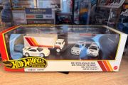 Hot wheels Toyota diorama set