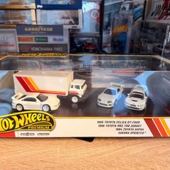 hot wheels Toyota diorama set