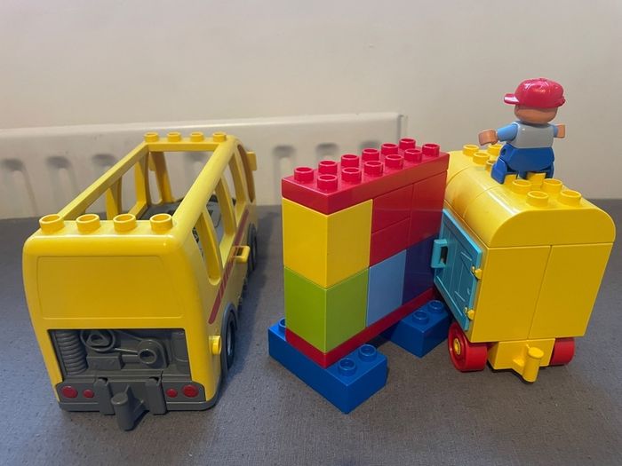 lego duplo buses