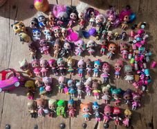 Large collection of Lol dolls