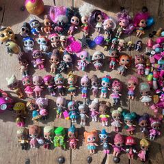 Large collection of Lol dolls