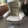 Mid century Egg Chair Image 4