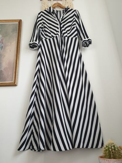 Yas Dress Size Large