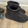 bundle of shoes Image 9