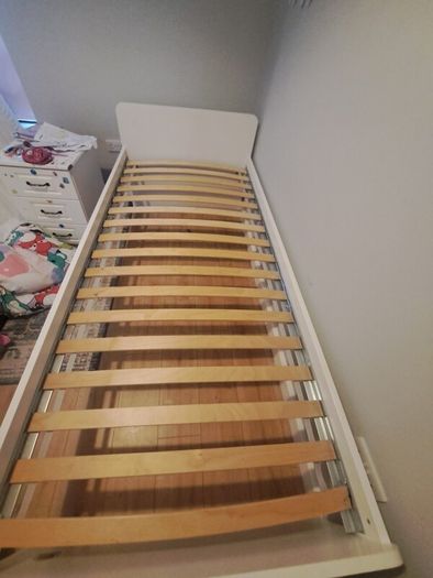 Kids single bed