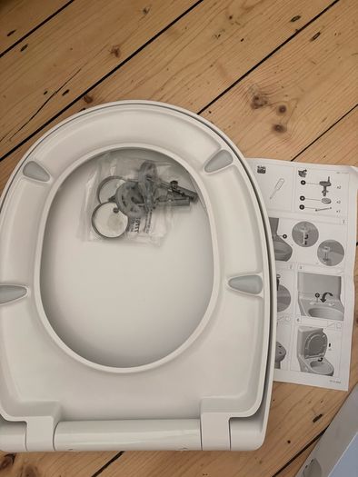 toilet seat