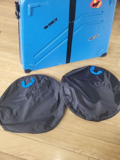 B&W Bike Hard Shell Bike Travel Case
