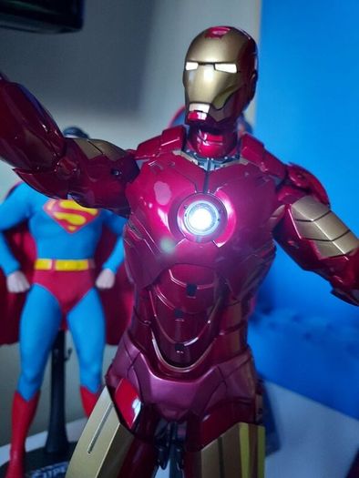 Iron Man  MMS123 Hot toys Hottoys Figure
