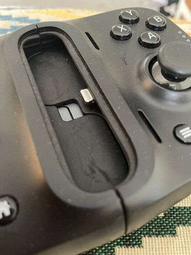 iPhone Game Controller
