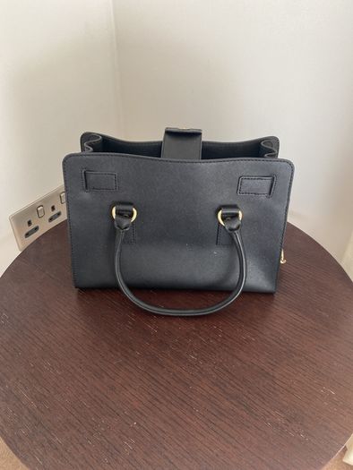 Michael Kors leather bag