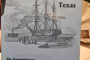 Von Dillenburg Na H Texas By  Ursula Hatzfeld. Die Auswanderung Im Amt Dillenburg Von 1845 Bis 1846. First Edition Hardback In Good Condition.  See Photos For Same.