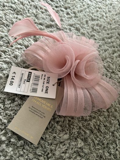 Brand new with tags , clip facinator