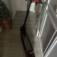 electric scooter