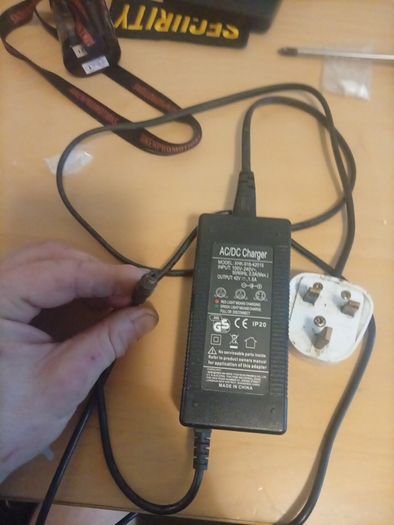 acdc adapter