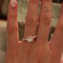 2ct Diamond cushion ring, 14kt gold Image 2