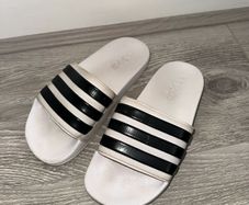 Adidas Adilette Aqua Sliders in White - Size UK 5
