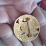 Vintage gold tone enamel cloisonne floral brooch. Image 5