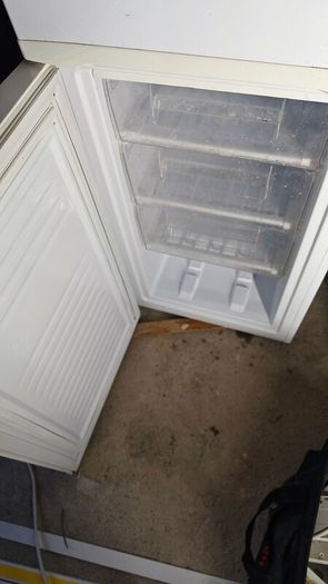 Hoover fridge freezer