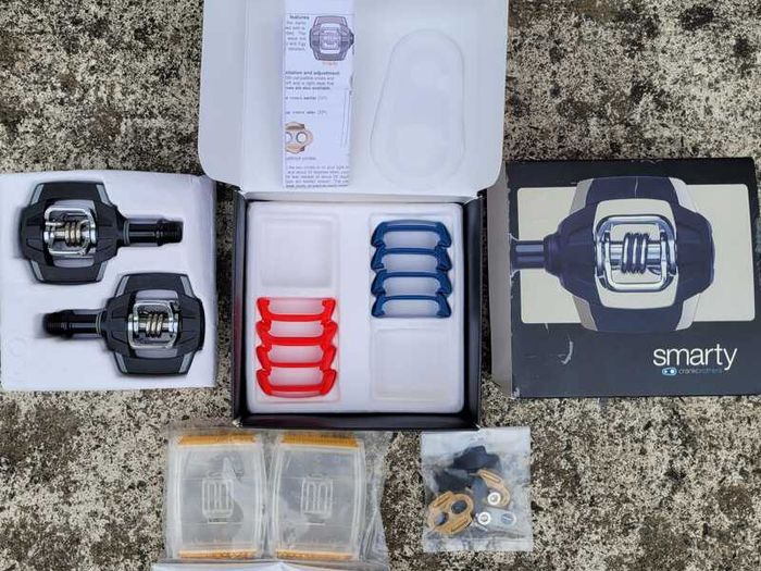 Crank Brothers Smarty Clipless Pedals with cleats and flat platform adapters