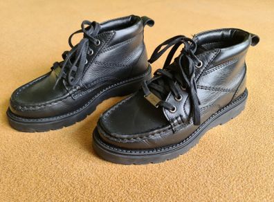 Ben Sherman leather boots UK1