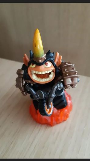 Skylanders Hog Wild Fryno Postage Available