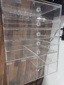 makeup storage