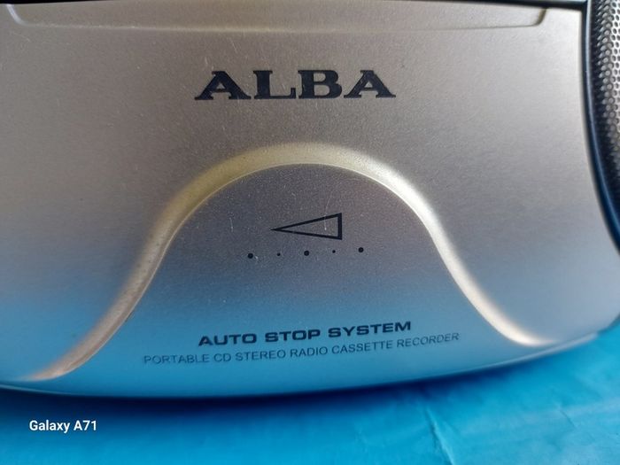 ALBA Portable CD RADIO CASSETTE Player, everything works fine, Radio, CD & Tape