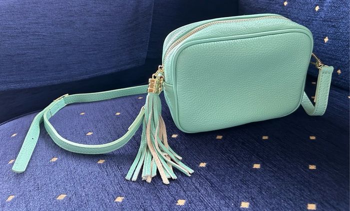 Leather handbag made in Italy