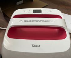 Cricut EasyPress 2 | Raspberry