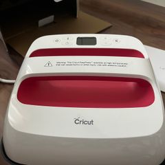 Cricut EasyPress 2 | Raspberry