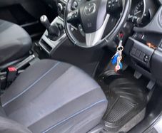 Mazda Mazda5 2011
