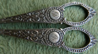 Silver or Silver Plated Victorian Grape Scissors in a floral etched Pattern (no stamps)