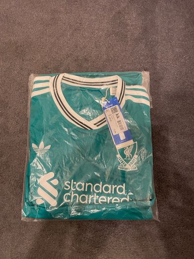 Adidas Liverpool 3rd Jersey Women's M(12)
