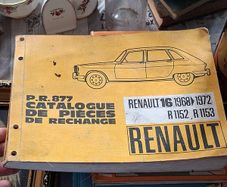 Manual Renault 16 models R1152 and R1153 produced between 1968 and 1972, Postage Available or Collection
