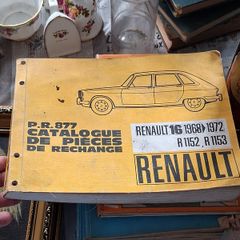 Manual Renault 16 models R1152 and R1153 produced between 1968 and 1972, Postage Available or Collection