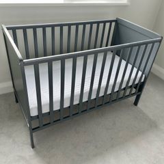 Infant cot - little buds