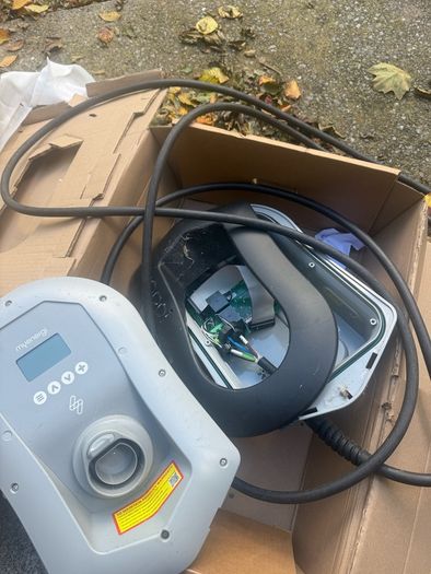 7KW Zappi car charger