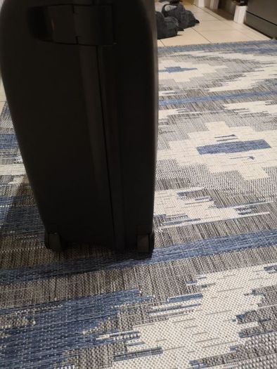 Carlton Hard Shell Suitcase Very Strong & Durable