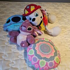 Plush toys