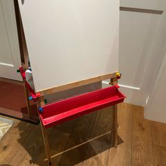 Easel for kids