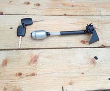 MK2 focus bonnet lock & keys