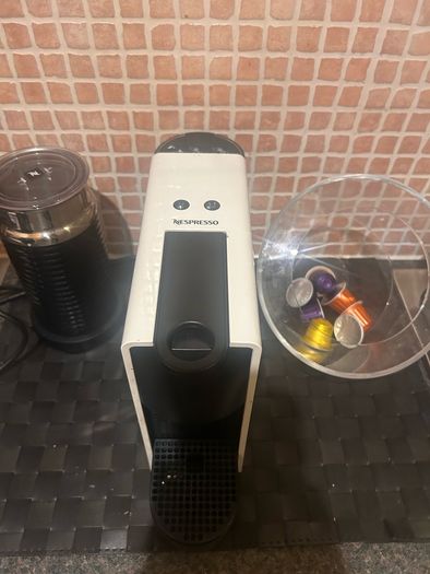 Nespresso Krups Essenza Mini, pure white