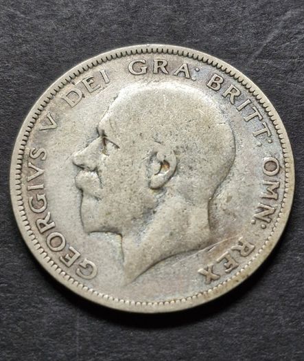Great Britain 1933 King George V Silver .500 Half Crown Coin